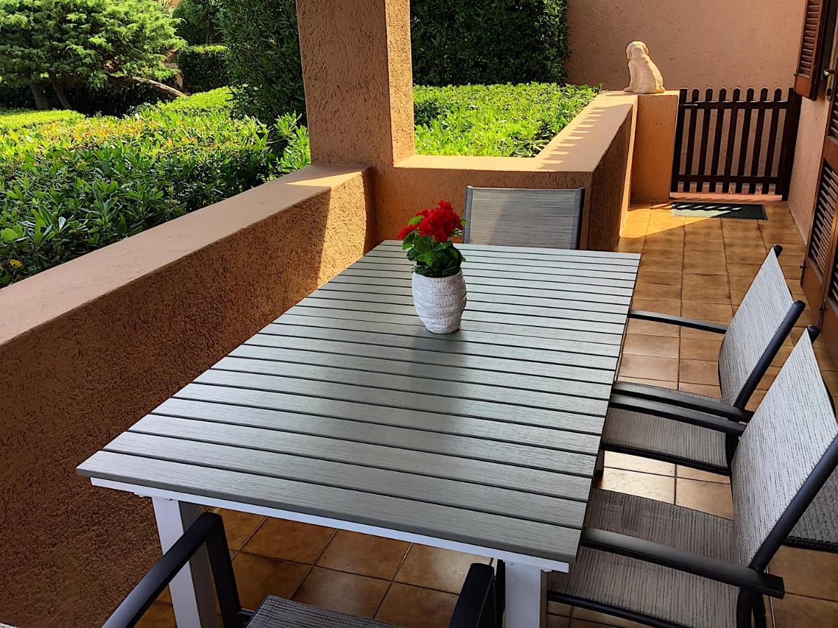 Villino Vista Mare Appartement Costa Paradiso Buitenkant foto